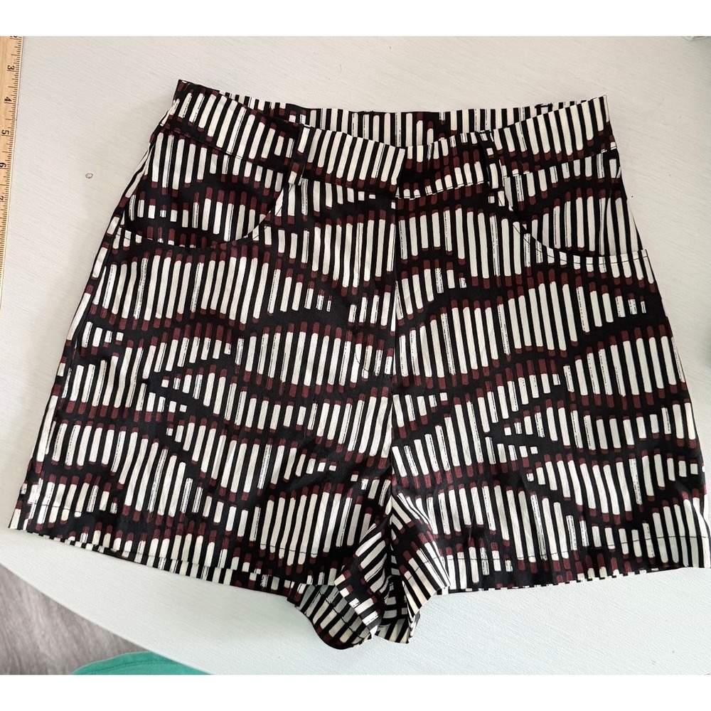 Topshop Women Shorts High Waist Abstract Geometric Print Black Burgundy Size 4